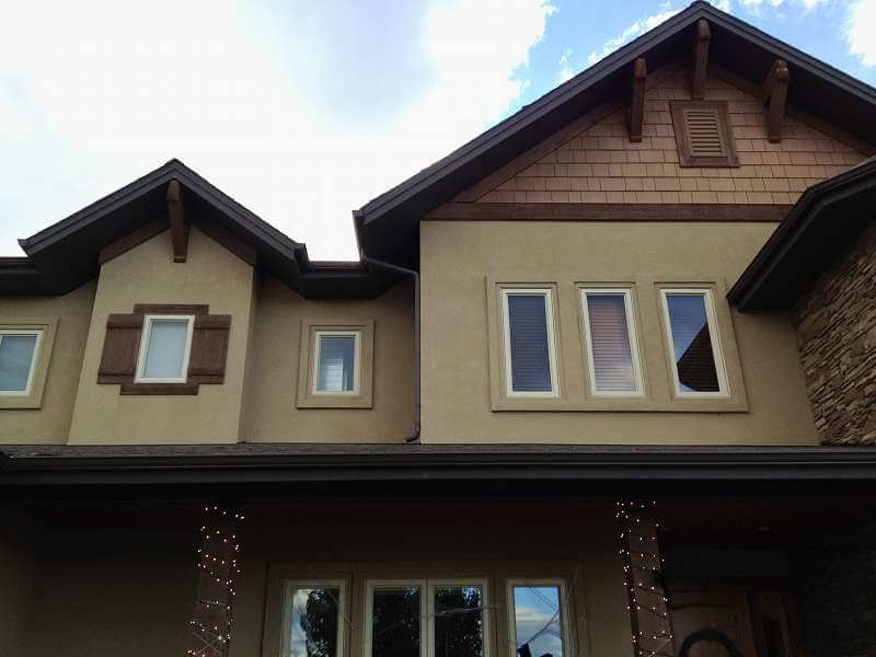 Exterior Staining by Blue Parrot Painting